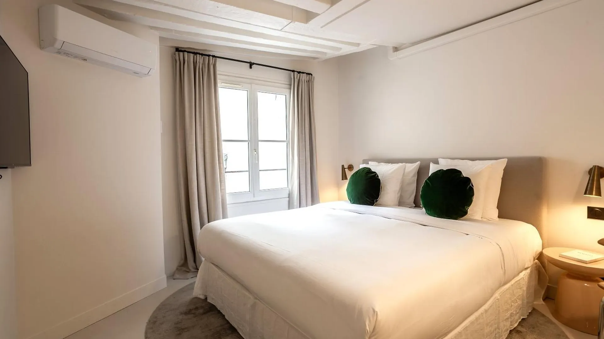 Habitat Parisien - Saint Sauveur Montorgueil Apartment
