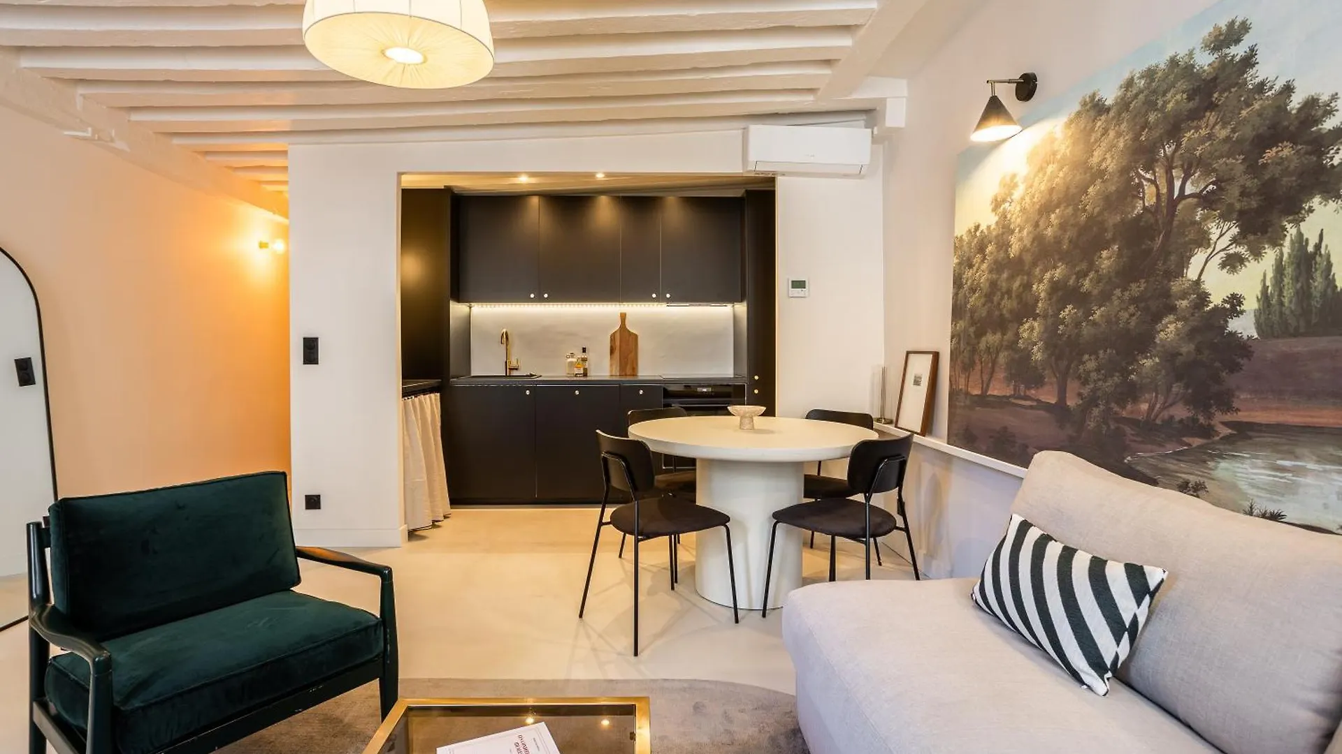 Habitat Parisien - Saint Sauveur Montorgueil Paris